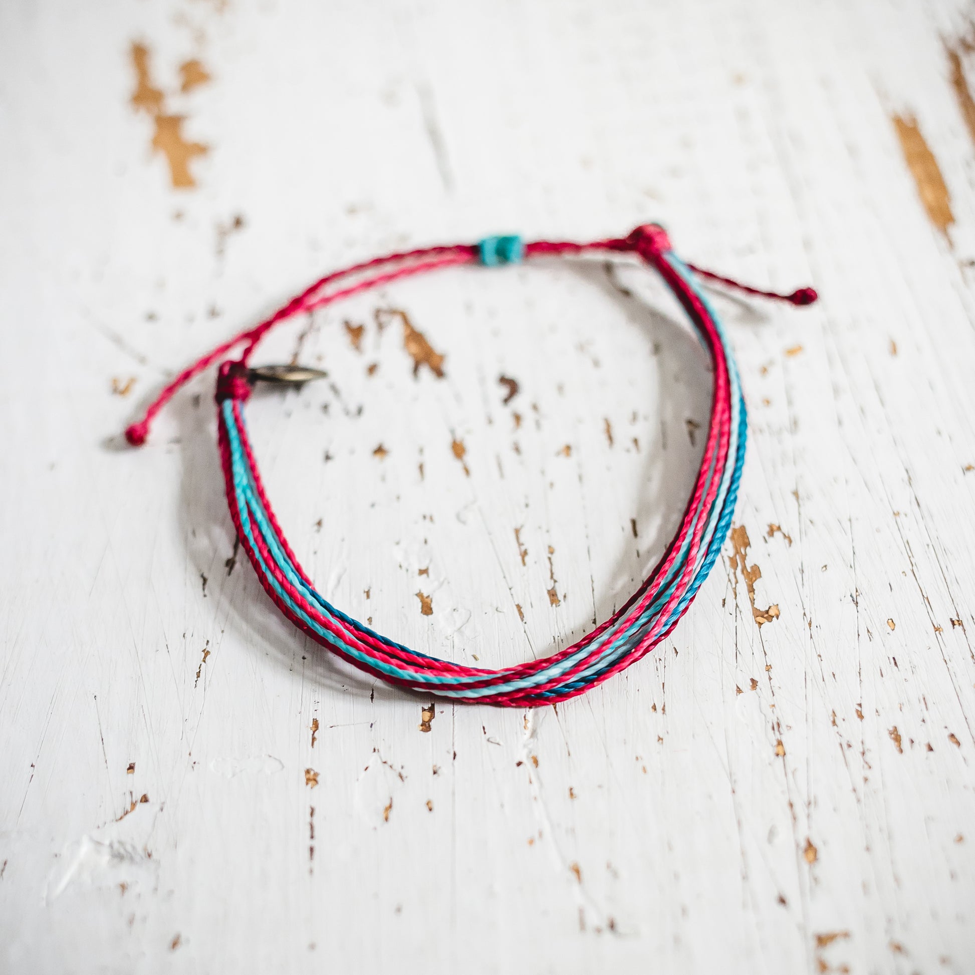 Bracelet | All the Raspberries - Unique and Elegant Design