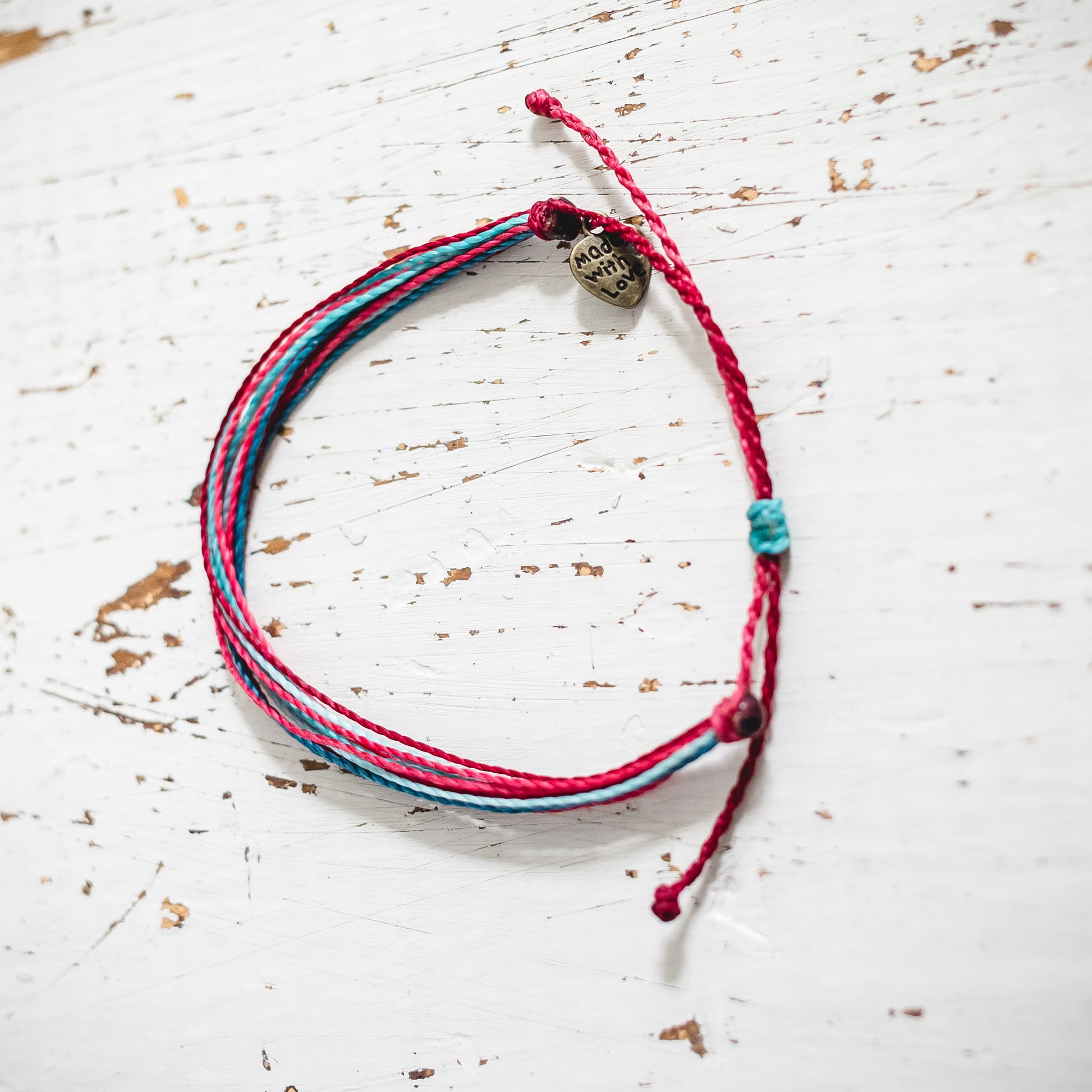 Bracelet | All the Raspberries - Unique and Elegant Design