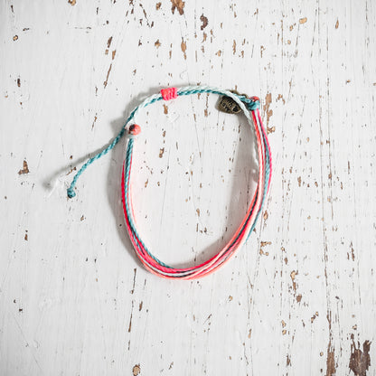 Bracelet | Flamingo Flair - Bold and Playful Design